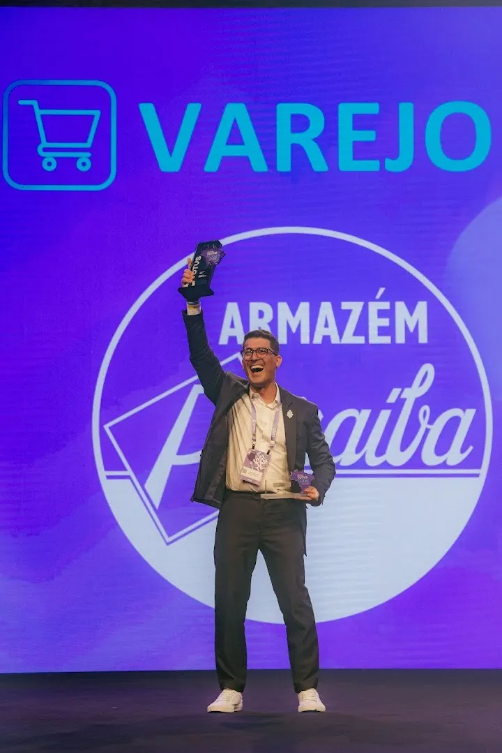 Armazém Paraíba N. Claudino conquista Prêmio Brasil que Faz na categoria Varejo